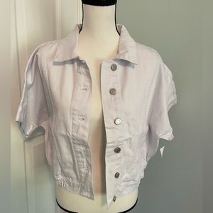 Habitual oversize short sleeve crop denim jacket.